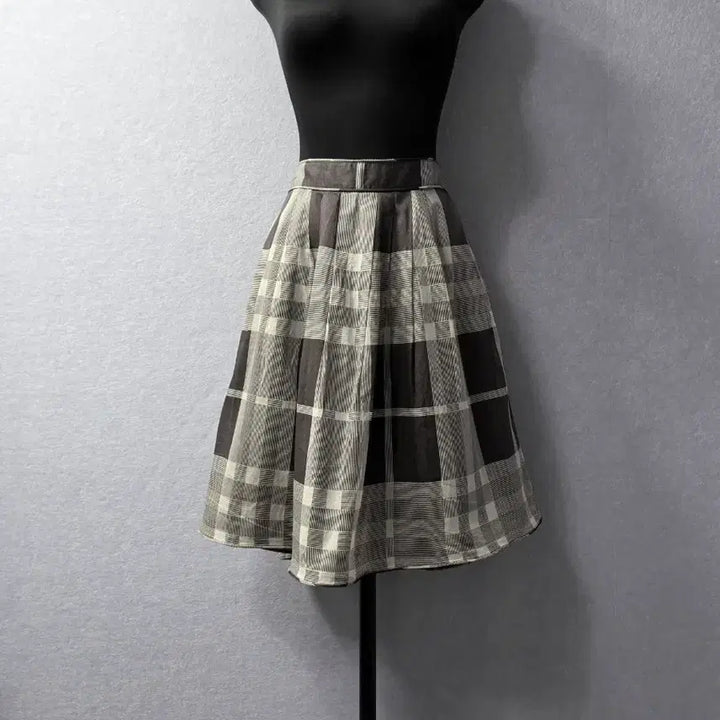 [BUNJANG] Burberry Classic Cotton Seersucker Check Pleated Midi Skirt / 버버리 클래식  아사면 체크 플리츠 스커트