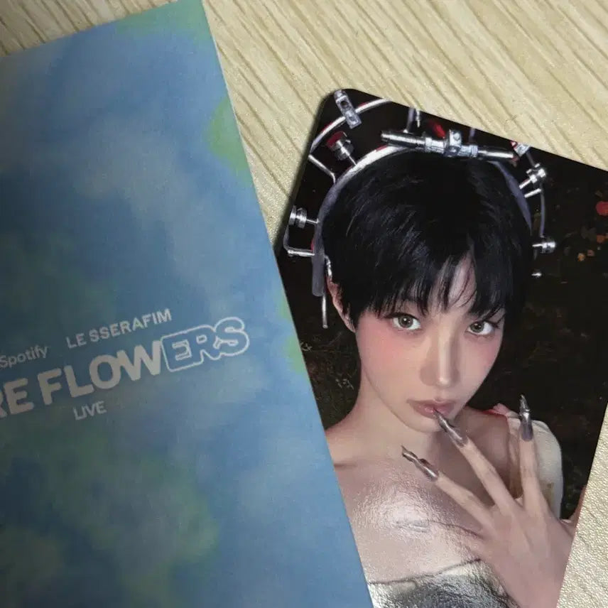 [BUNJANG] LE SSERAFIM Kazuha Spotify Photocard / 르세라핌 스포티파이 카즈하 포토카드
