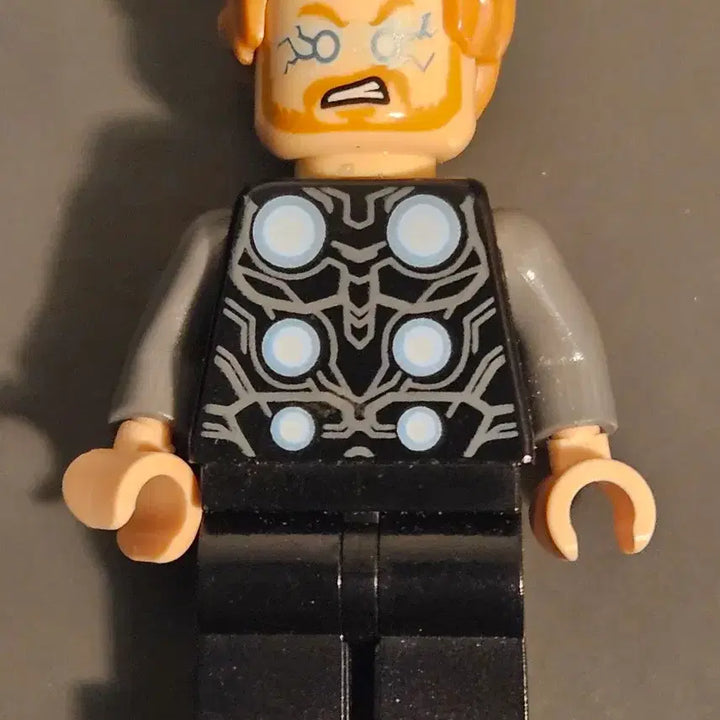 [BUNJANG] LEGO Marvel Endgame Thor Authentic / 정품 레고 마블 엔드게임 토르