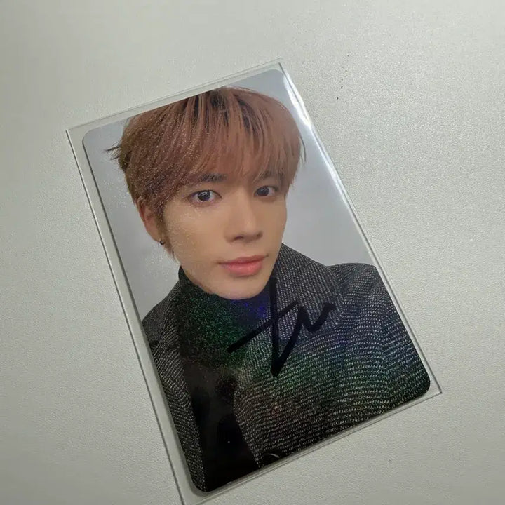 [BUNJANG] TXT Taehyun Signed Photocard / 투바투 태현 싸인포카 양도
