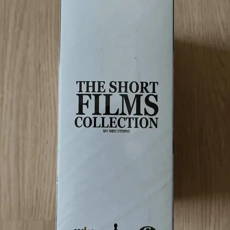 [BUNJANG] Charlie Chaplin Edition HD Remastering: Short Film Collection (10-Disc) / [HD 리마스터링] 찰리 채플린 에디션 : 단편 컬렉션 (10disc)