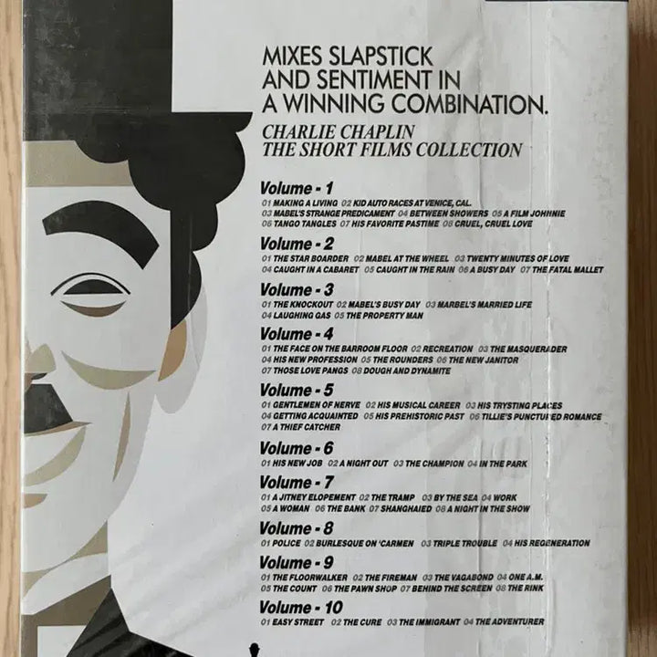 [BUNJANG] Charlie Chaplin Edition HD Remastering: Short Film Collection (10-Disc) / [HD 리마스터링] 찰리 채플린 에디션 : 단편 컬렉션 (10disc)
