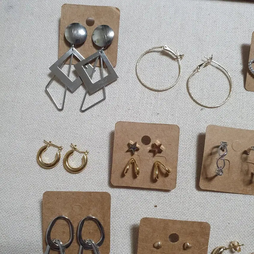 [BUNJANG] 16 Pairs Earrings Bundle Set / 귀걸이 16개 일괄