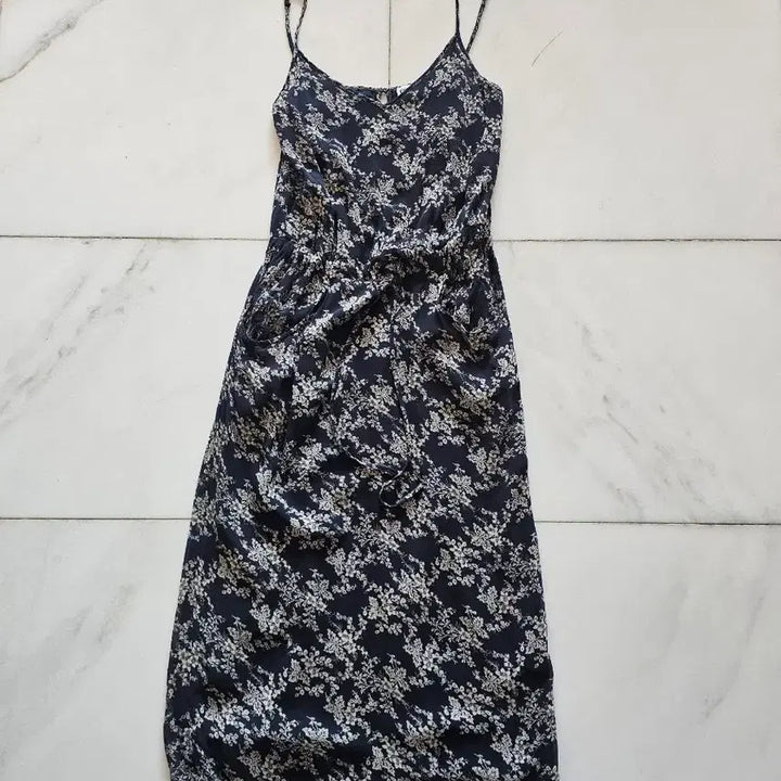 [BUNJANG] Essentiel Antwerp Floral Strap Dress / ESSENTIEL ANTWERP 에센셜 앤트워프 플라워 끈 원피스 3