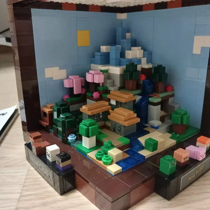 [BUNJANG] LEGO Minecraft 21265 Crafting Table (Used) / 레고 마인크래프트 21265 크래프팅 테이블 중고