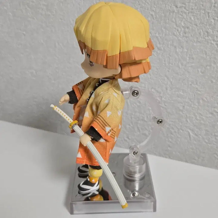[BUNJANG] Demon Slayer Zenitsu Nendoroid Doll Figure / 귀멸의 칼날 귀칼 젠이츠 넨도로이드돌 넨도돌 피규어
