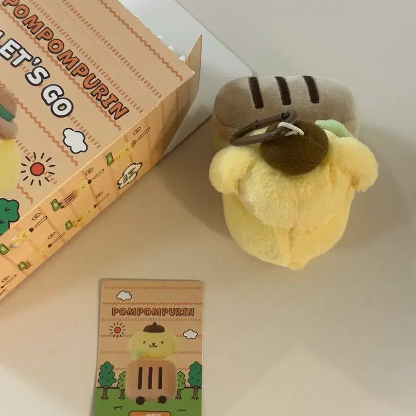 [BUNJANG] Miniso Pompompurin Carrier Keychain / 미니소 랜덤 캐리어 폼폼푸린 키링