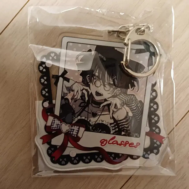 [BUNJANG] Kuro ume Illustrator Acrylic Keychain Vocaloid / 일러레 쿠로우메 아크릴 키홀더 일러스트레이터 보컬로이드 보카로