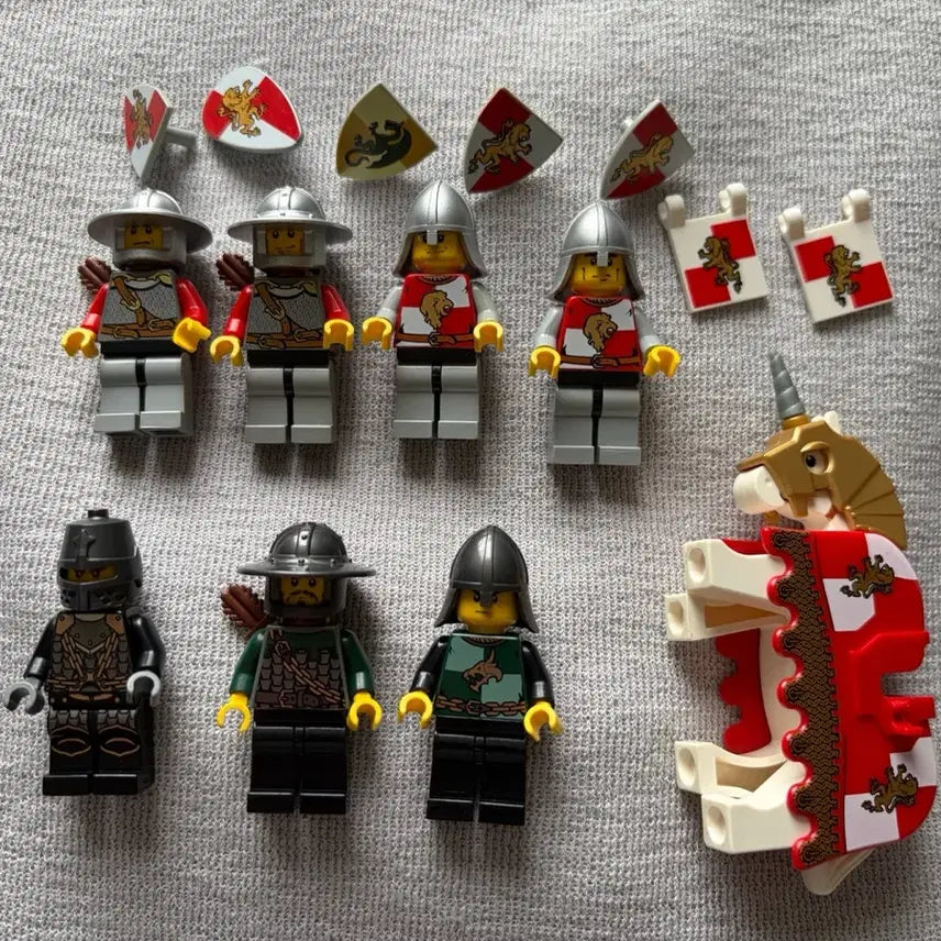 [BUNJANG] LEGO Castle 7946 Medieval Castle Figures / 레고 캐슬 7946 중세성 피규어