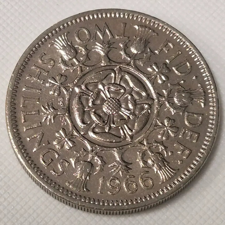 [BUNJANG] 1966 United Kingdom 2 Shillings Coin / 1966년 영국 2실링 동전 zk-3857