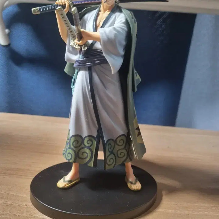 [BUNJANG] Banpresto Zoro &amp; Law Q posket Figures / 반프레스토 조로 2개 로우 큐포스켓