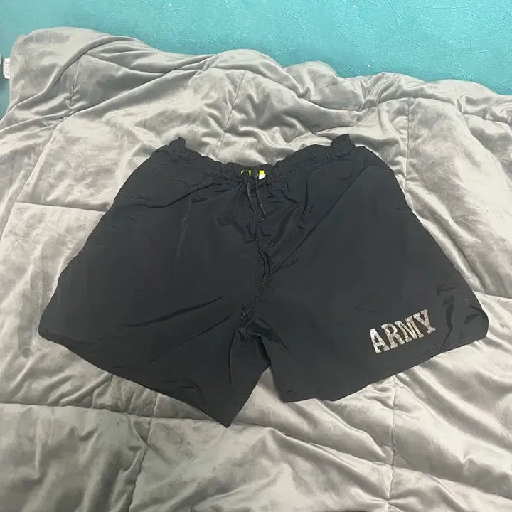 [BUNJANG] US Army IPFU Shorts Small / army ipfu 미군 쇼츠 small