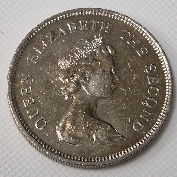 [BUNJANG] 1979 Hong Kong 1 Dollar Coin / 1979년 홍콩 1달러 동전 zk-3882