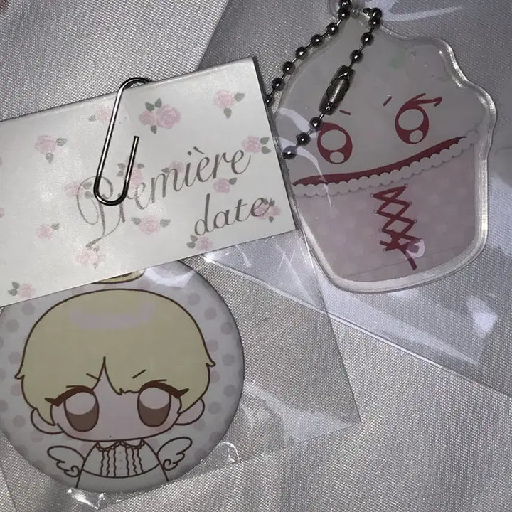[BUNJANG] ENHYPEN Jungwon Mini Uchiwa, Keyring, Pin Badge Set / 엔하이픈 정원 미니 우치와,키링,핀뱃지