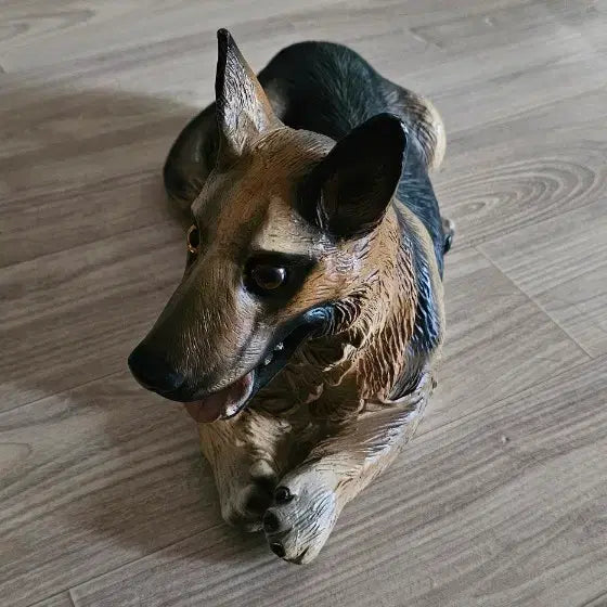 [BUNJANG] Italian Made Shepherd Dog Statue (Marble) / 이태리산 세퍼트 조각상