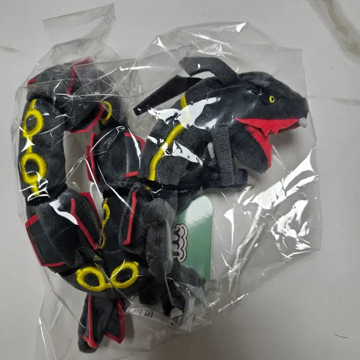 [BUNJANG] Pokemon Center Pokemon fit Shiny Rayquaza Plush / 포켓몬센터 봉제인형 Pokemon fit 검은 레쿠쟈