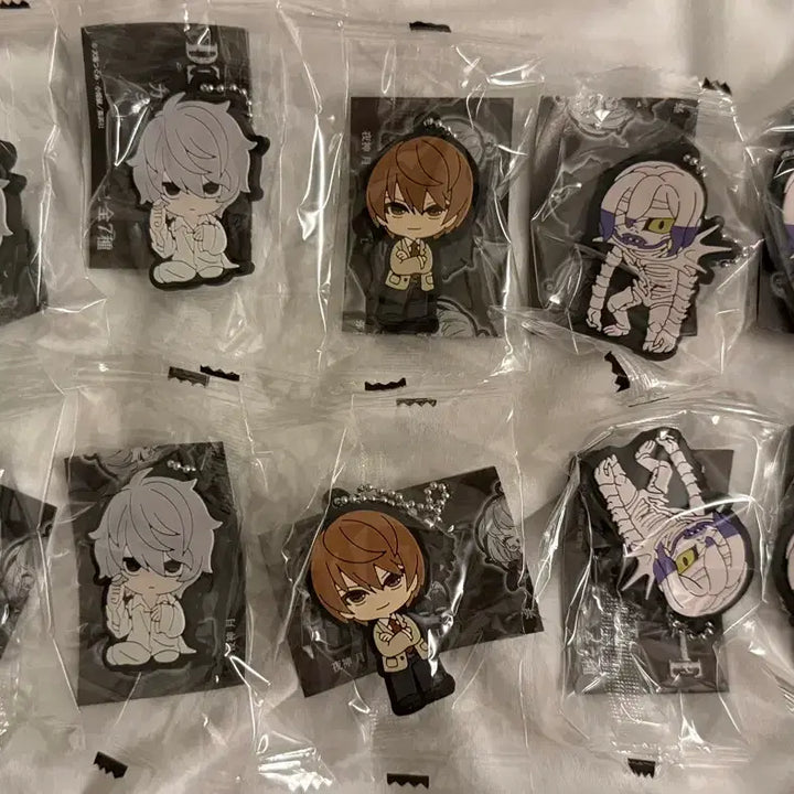 [BUNJANG] Death Note Rubber Charm Light Yagami Ryuk Rem Misa Amane / (미개봉) 데스노트 고무참 고무 키링 러버참 가챠 라이토 류크 렘 니아