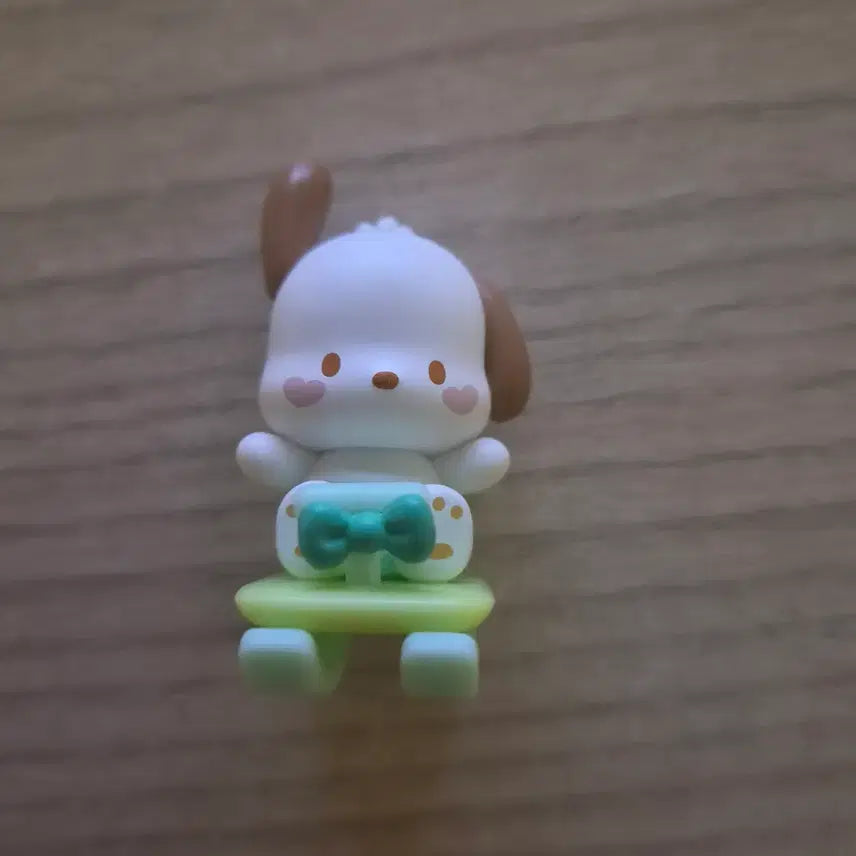 [BUNJANG] Sanrio Pochacco Swing Figure / 포차코 스윙 피규어