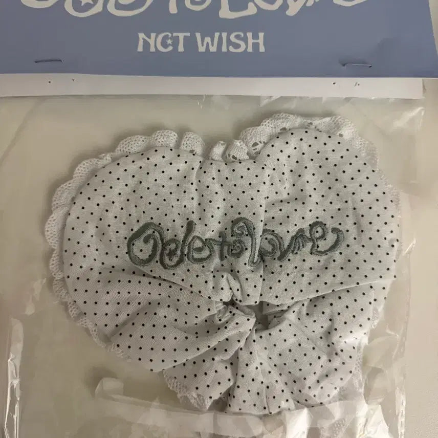 [BUNJANG] NCT WISH Shanghai Pop-Up Scrunchie / 엔시티위시 상하이팝업 스크런치 머리끈 개봉 새제품!