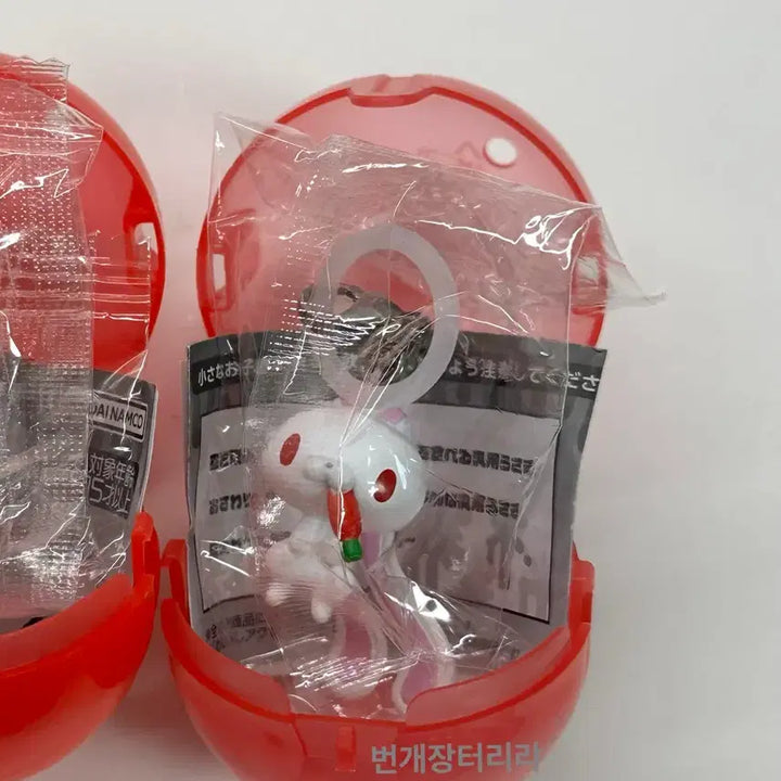 [BUNJANG] Gloomy Bear Universal Rabbit Mejilushi Gacha Figure / 글루미베어 범용토끼 메지루시 가챠