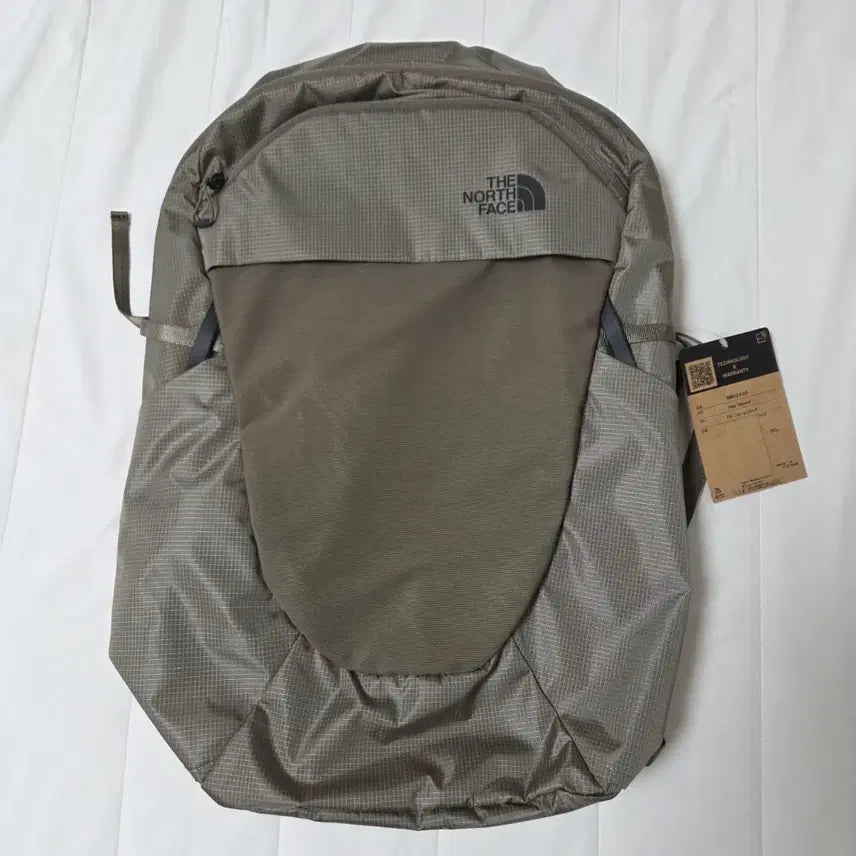 [BUNJANG] The North Face Japan HEYDAY Daypack 22L Purple Label Backpack / 노스페이스 재팬 헤이지 데이팩 폴른 22L 새상품 / 퍼플라벨 백팩 가방