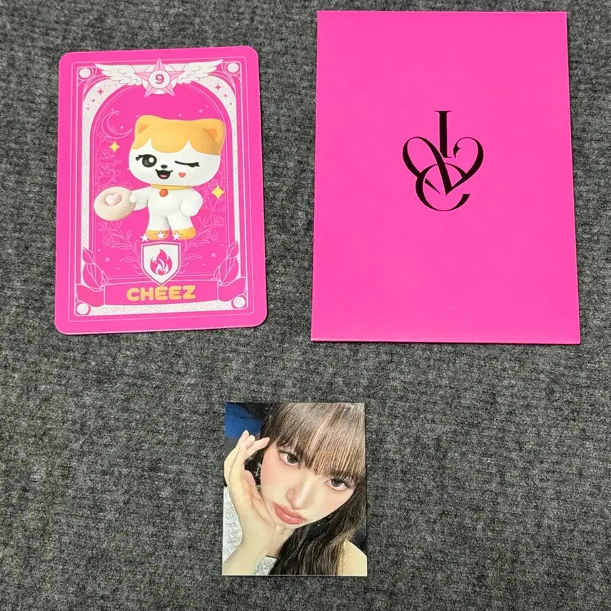 [BUNJANG] IVE Rei Krispy Kreme Mini Photocard / 아이브 크리스피크림도넛 리즈 미니 포카
