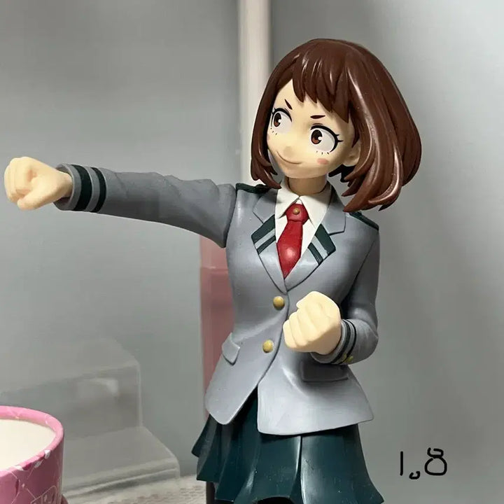 [BUNJANG] Ochaco Uraraka Figure, Blocks, Badges, Paper Goods Bundle / 우라라카 오챠코 피규어, 블럭, 뱃지, 지류 등