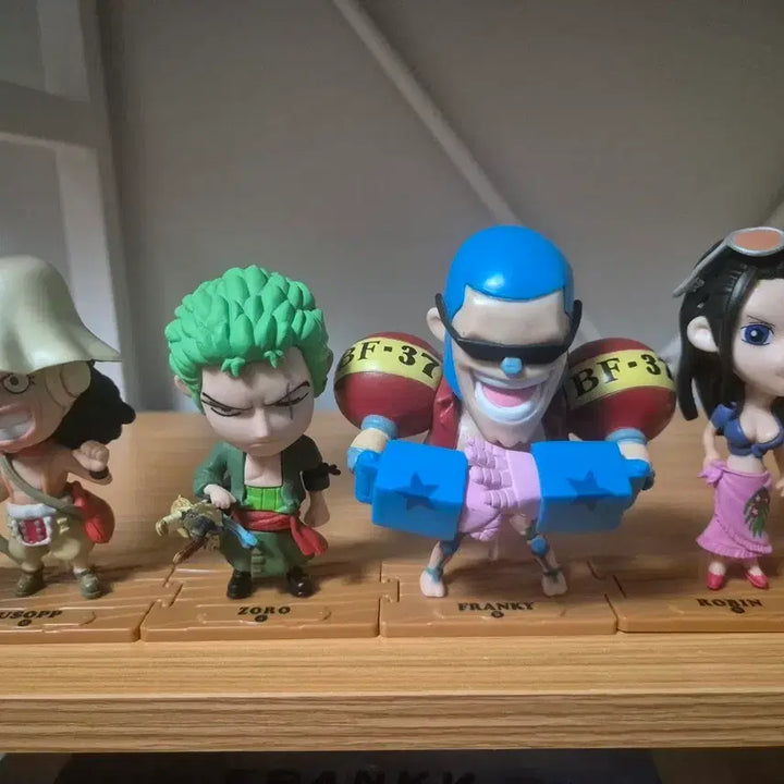 [BUNJANG] One Piece Mini Figures Bundle Set (8 pieces) / 원피스 미니 피규어 8개 일괄