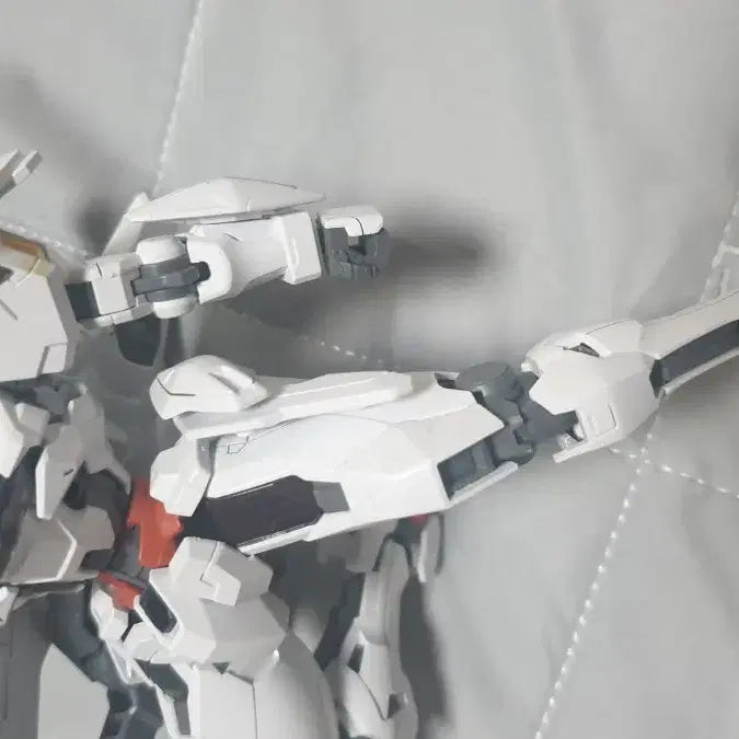 [BUNJANG] HG Calibarn Gundam (Assembled) - For Parts / 중고)가조립) hg 건담 캘리번 가조립