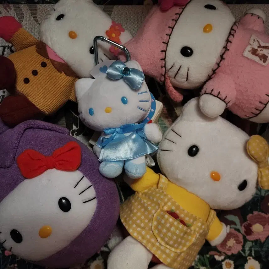 [BUNJANG] Bundle Set Vintage Kitty Dolls / [일괄] 고전 키티 인형