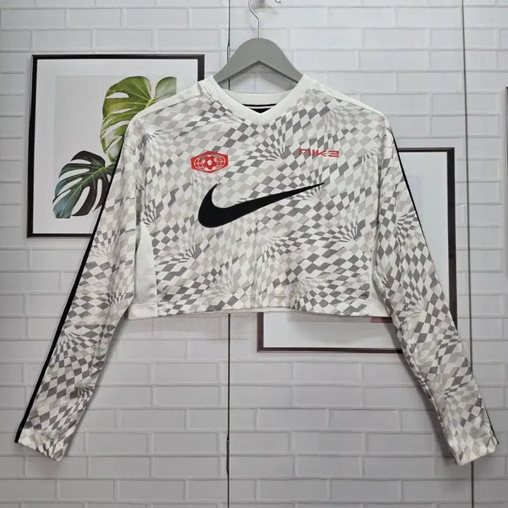 [BUNJANG] Nike Big Swoosh Logo Cropped Long Sleeve T-Shirt Size S / 나이키 빅로고 스우시 크롭 긴팔 티셔츠 S사이즈