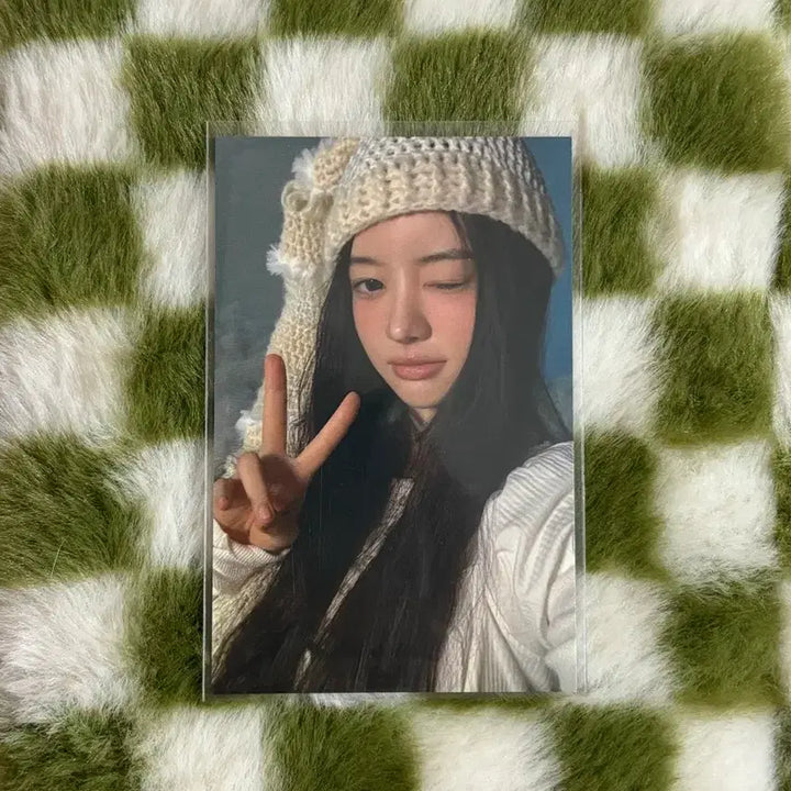 [BUNJANG] ILLIT Minju Magnetic SUPER REAL ME Studio Photocard / 아일릿 민주 마그네틱 SUPER REAL ME 공방