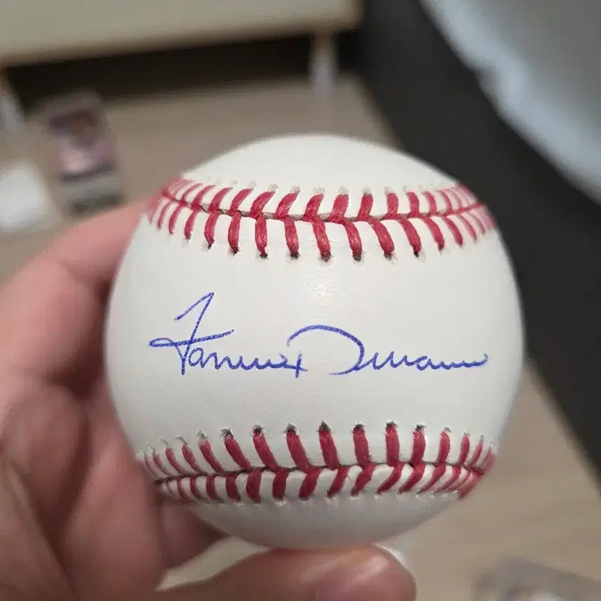 [BUNJANG] Jarren Duran Autographed Baseball &amp; Topps Card Set / MLB 재런 듀란 친필 사인볼 +Topps 카드 세트