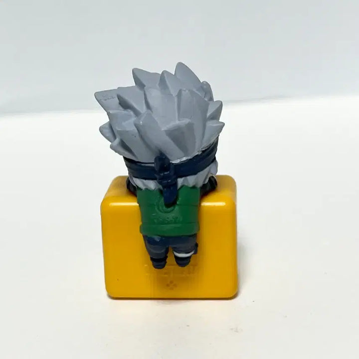 [BUNJANG] Kakashi Earphone Jack Figure (Naruto) / 카카시 이어폰잭 피규어 이어폰꽂이 나루토 히퍼 고전 가챠 미니
