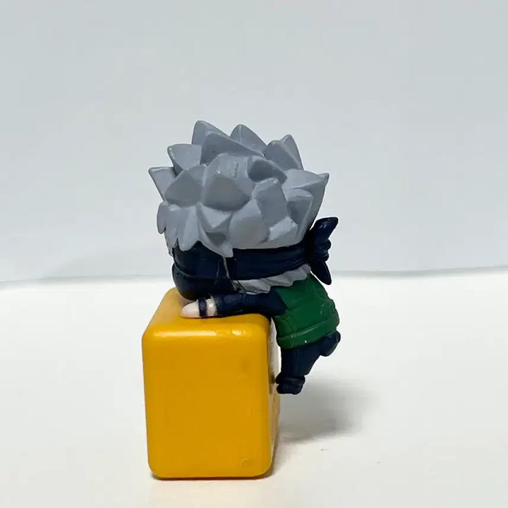 [BUNJANG] Kakashi Earphone Jack Figure (Naruto) / 카카시 이어폰잭 피규어 이어폰꽂이 나루토 히퍼 고전 가챠 미니