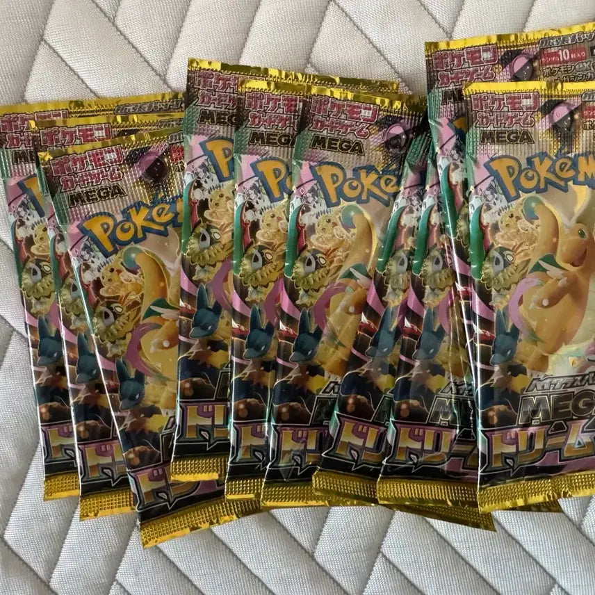 [BUNJANG] Pokemon Cards Card Sleeves - Japanese Edition / 오늘만!) 포켓몬카두 매가드림 일판 판매