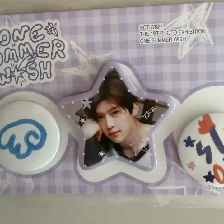 [BUNJANG] NCT WISH Sion Pin Badge / 엔시티위시 전시회 시온 핀뱃지 양도해요!!! 시오닝위시돌