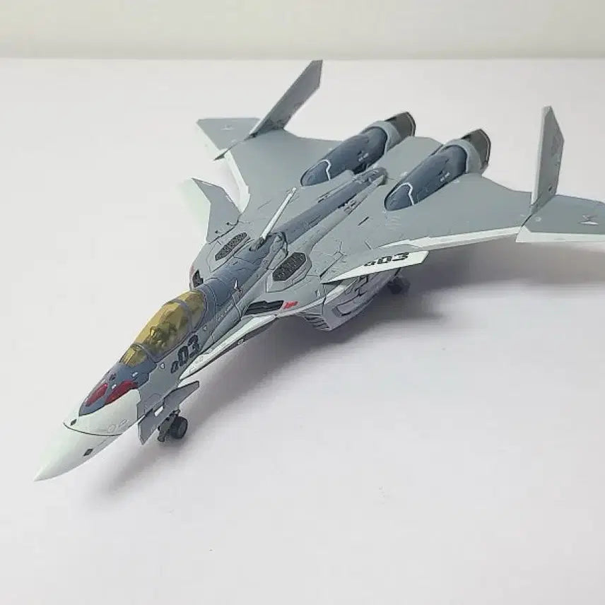 [SOLD OUT] 마크로스 DX 초합금 VF-31A 카이로스 10주년 미개봉