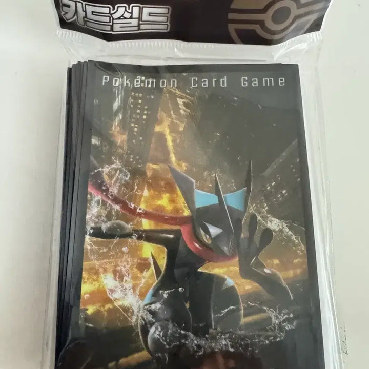 [BUNJANG] Pokemon Card Greninja Card Sleeves / 포켓몬카드 개굴닌자 카드 실드 판매합니다