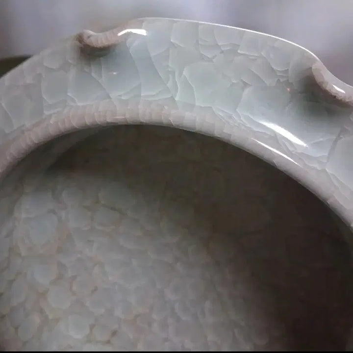 [BUNJANG] Celadon Octagonal Vase with Crackle Glaze / 변경 관요 화구새