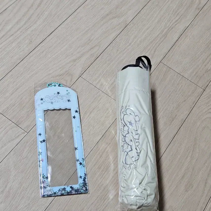 [BUNJANG] NCT WISH Umbrella/Parasol &amp; Four-Cut Keyring Set / NCT WISH 엔시티위시 우산 양산 &amp; 네컷키링