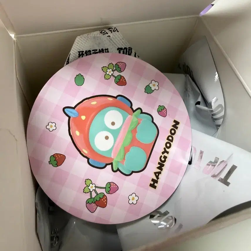 [BUNJANG] TOP TOY Sanrio Hangyodon Strawberry Series Acrylic Charm / TOP TOY 탑토이 산리오 딸기 시리즈 한교동 키링