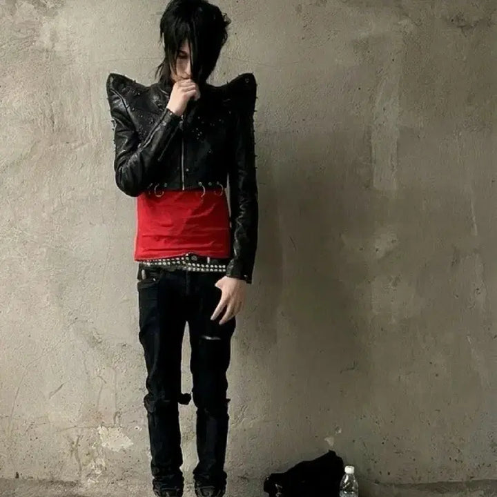 [BUNJANG] NAMILIA 2026 Devil Horn Shoulder Faux Leather Crop Jacket / NAMILIA 2026 데빌혼숄더 피어싱디테일 페이크레더 크롭자켓