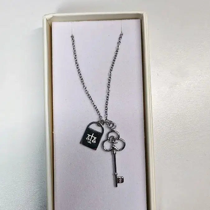 [BUNJANG] fromis_9 Song Hayoung Necklace / [판매] 프로미스나인 송하영 from now 목걸이