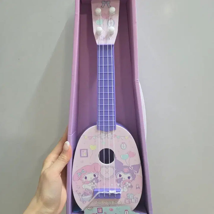 [BUNJANG] Sanrio Kuromi Mini Guitar / 산리오 쿠로미 미니 기타 쿠로미굿즈