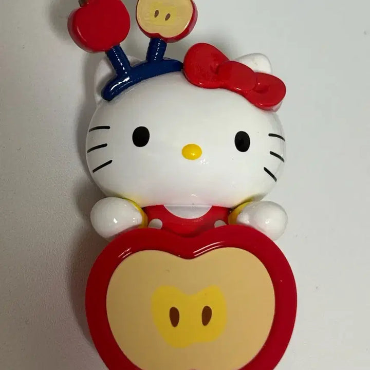 [BUNJANG] Hello Kitty Apple Wiper / 헬로키티 사과 히퍼