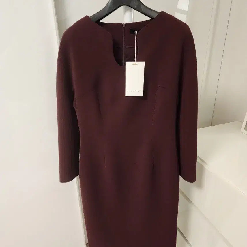 [SOLD OUT] 택 새상품 미샤 원피스(정가699000원) 목걸이세트