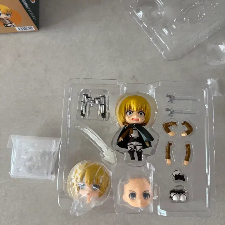 [BUNJANG] Attack on Titan Armin Nendoroid Figure 