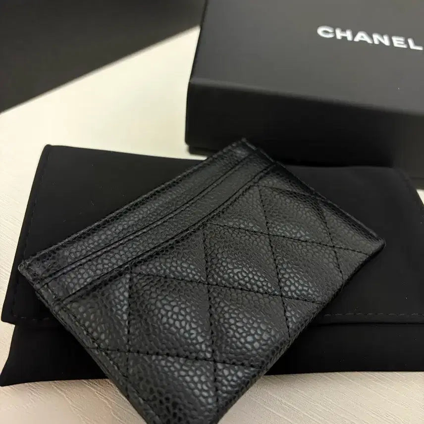 [BUNJANG] Chanel Caviar Card Holder GHW / 샤넬 캐비어 카드홀더 금장