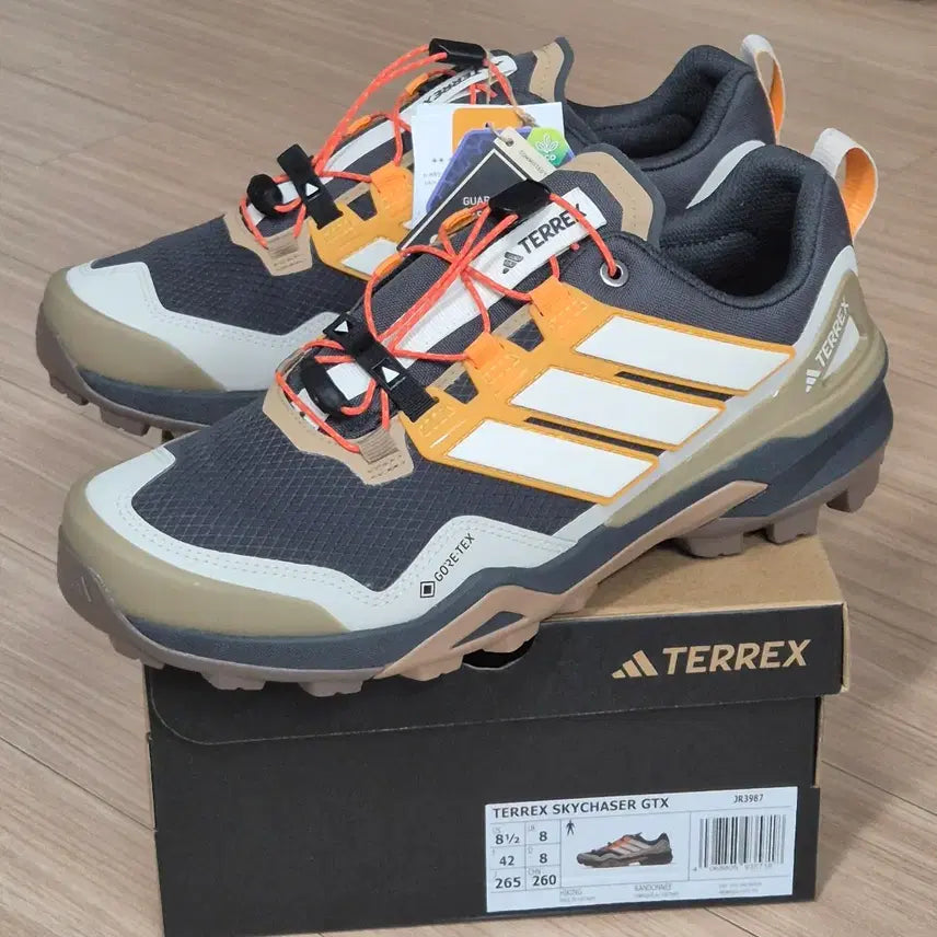 [BUNJANG] Adidas Terrex Skychaser Gore-Tex Hiking Shoes 265mm / 아디다스 테렉스 스카이체이서 고어텍스  265
